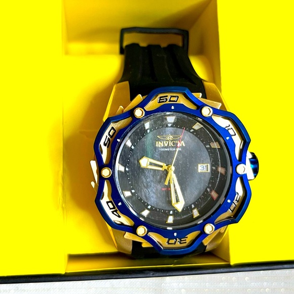 Invicta Ripsaw Men's Watch w/ Mother of Pearl Dial- Blue, Gold, Black NWT in Box - Picture 2 of 4